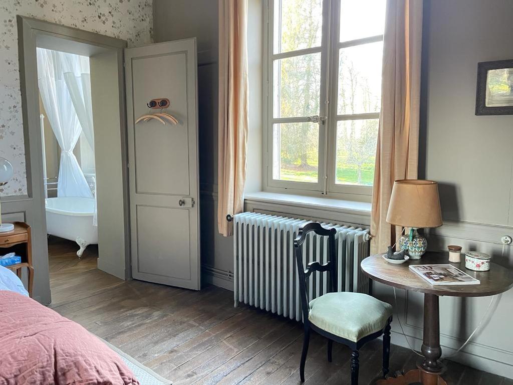 Chateau De Contay Guesthouse - 1753 Luaran gambar